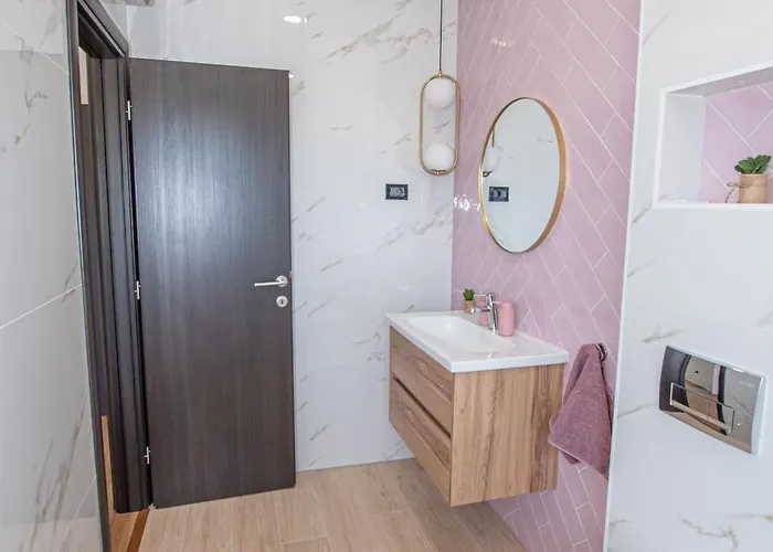 Mila By Istrabook Villa