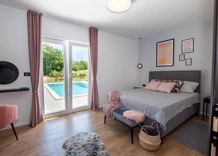 Mila By Istrabook Villa *