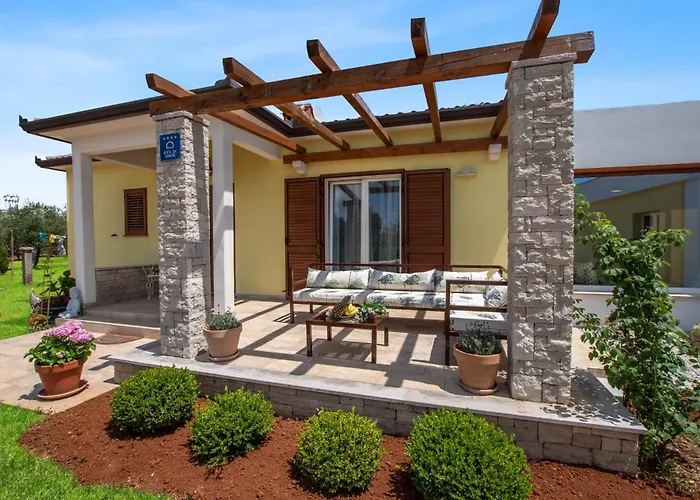 Mila By Istrabook Kunj